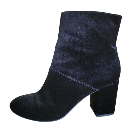 American Eagle Women's Black Velvet Fall Booties - Size 8 - Picture 6 of 14